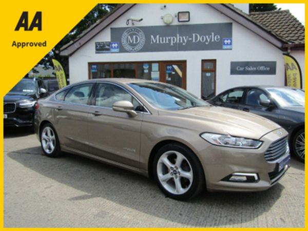 Ford Mondeo Saloon, Hybrid, 2018, Silver