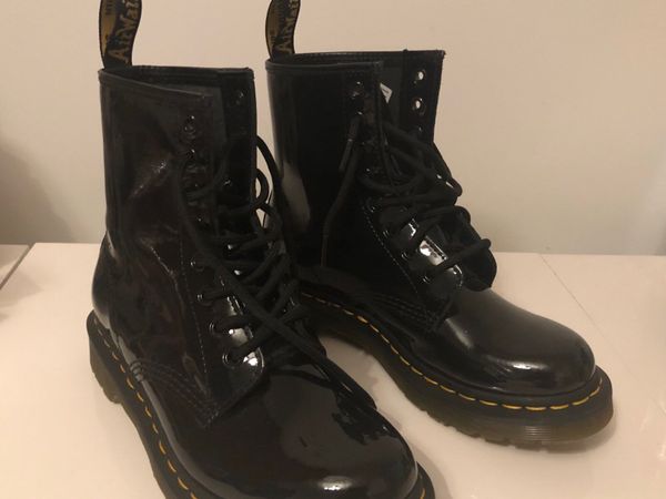 Dr martens 2024 for sale ireland