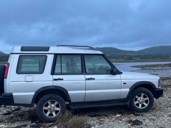 Land Rover Discovery SUV, Diesel, 2003, Silver