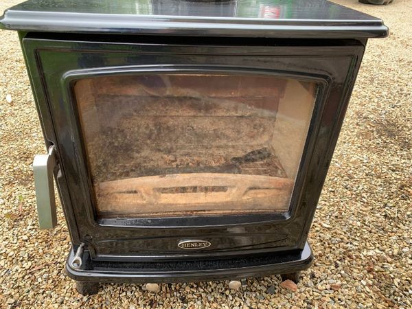 Henley Ascot 7kw stove for sale in Co. Roscommon for €700 on DoneDeal