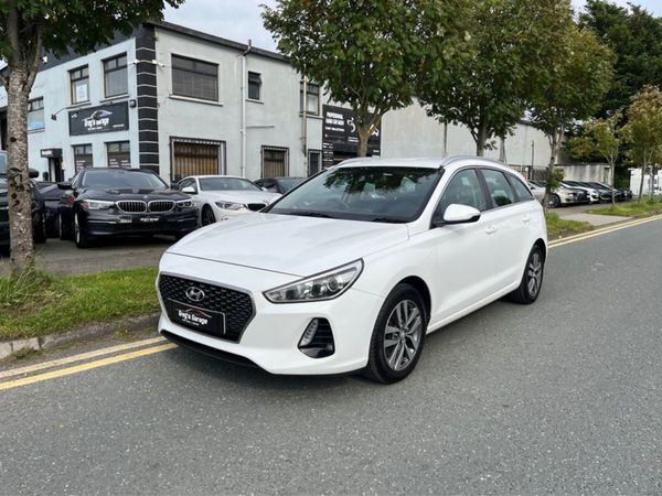Hyundai i30 Estate, Diesel, 2018, White