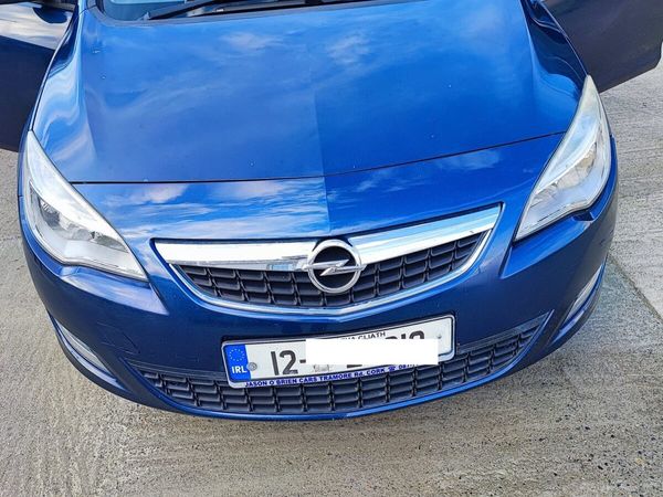 Opel Astra MPV, Diesel, 2012, Blue