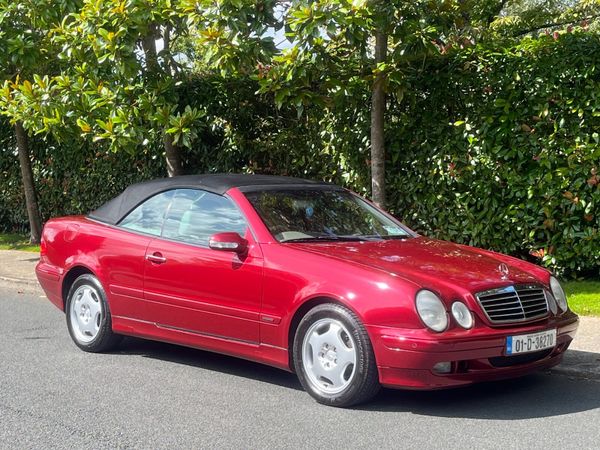 Mercedes-Benz CLK-Class Convertible, Petrol, 2001, Red