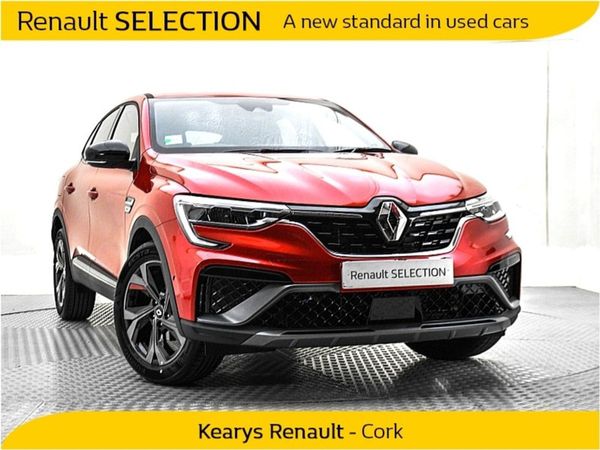 Renault Arkana Crossover, Petrol, 2022, Red