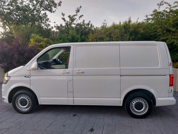 vw transporter service prices