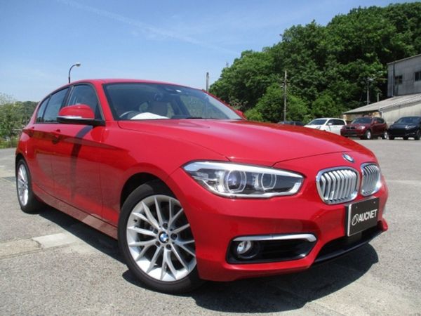 BMW 1-Series Hatchback, Petrol, 2015, Red