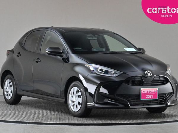 Toyota Yaris Hatchback, Petrol, 2021, Black