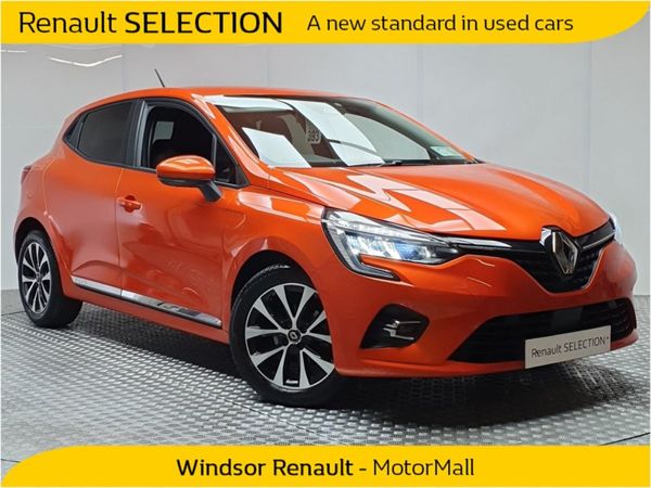 Renault Clio Hatchback, Petrol, 2020, Orange