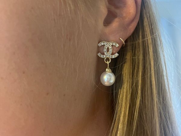 chanel pearl drop earrings dupe