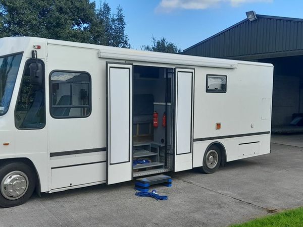 Vario camper hot sale conversion