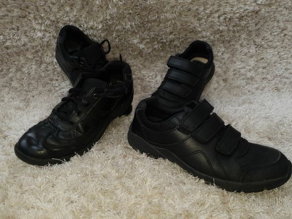 Boys school shoes hot sale size 3.5