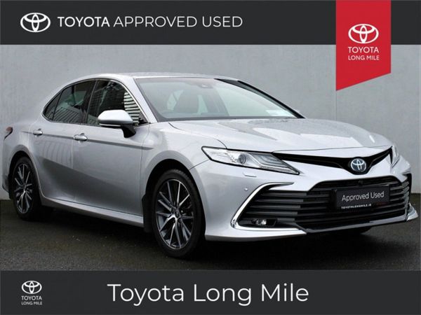 Toyota Camry Saloon, Hybrid, 2022, Grey