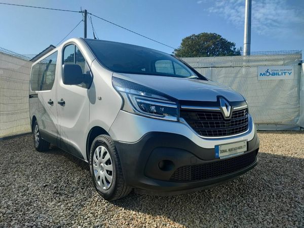 Renault Trafic MPV, Diesel, 2020, Silver