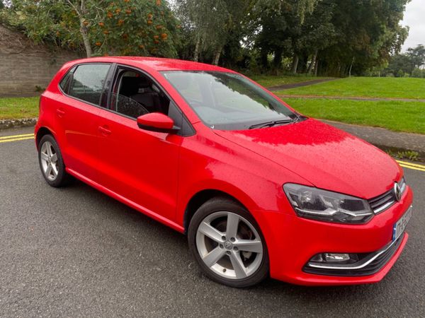 Volkswagen Polo Hatchback, Petrol, 2017, Red