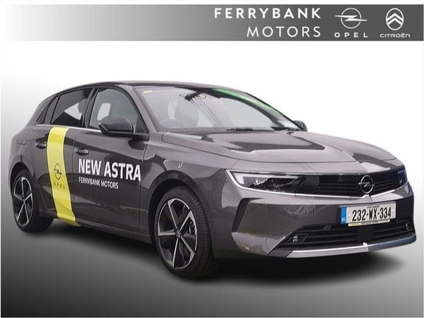 Opel Astra Hatchback, Petrol Plug-in Hybrid, 2023, Grey