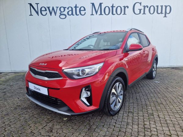 Kia Stonic Hatchback, Petrol, 2024, Red