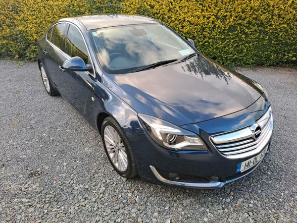 Opel Insignia Hatchback, Diesel, 2014, Blue