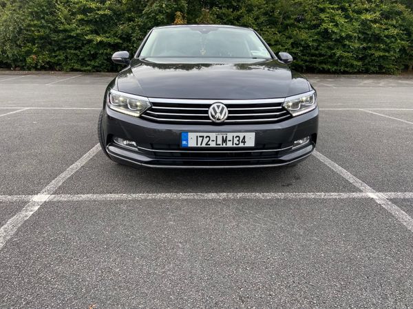 Volkswagen Passat Saloon, Diesel, 2017, Grey