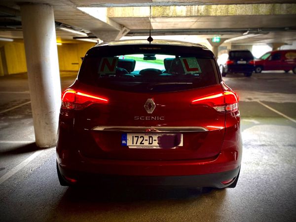 Renault Scenic MPV, Diesel, 2017, Red