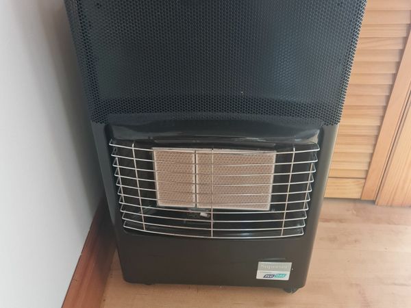 Clarke XR60 Space Heater for sale in Co. Cork for €150 on DoneDeal