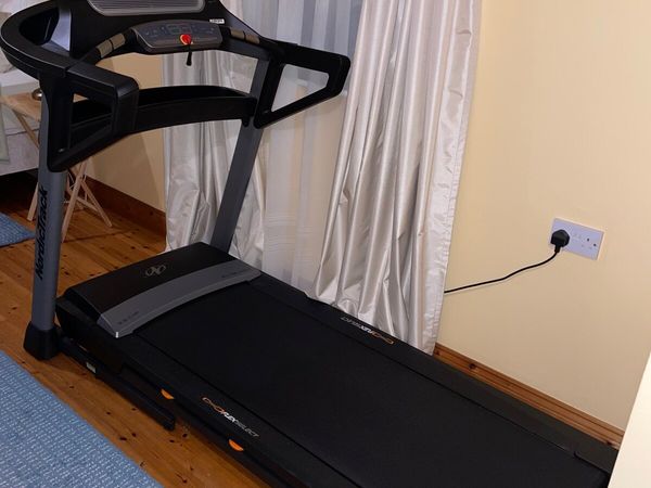 Nordictrack a2550 discount pro treadmill manual