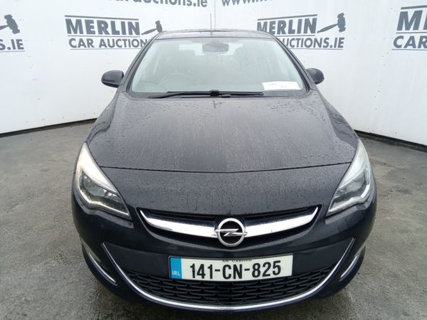 Opel Astra Saloon, Diesel, 2014, Black