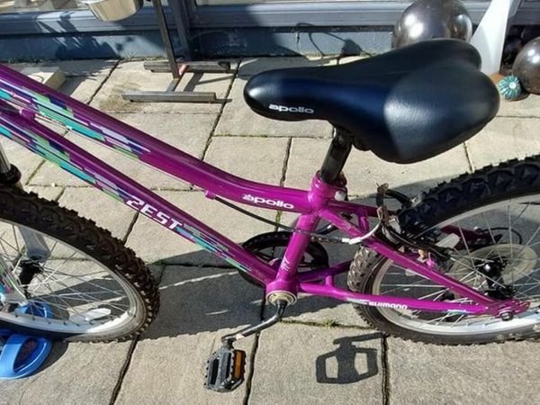 Apollo zest 2025 bike purple