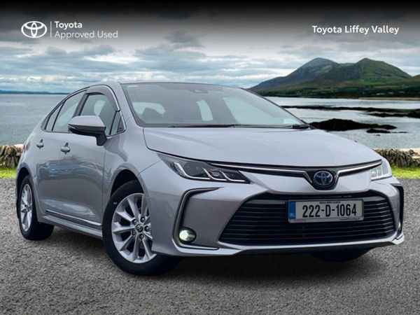 Toyota Corolla Saloon, Hybrid, 2022, Silver