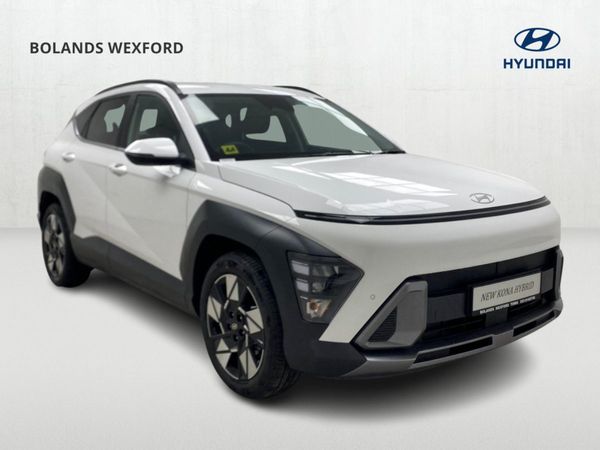 Hyundai KONA SUV, Petrol Hybrid, 2024, 