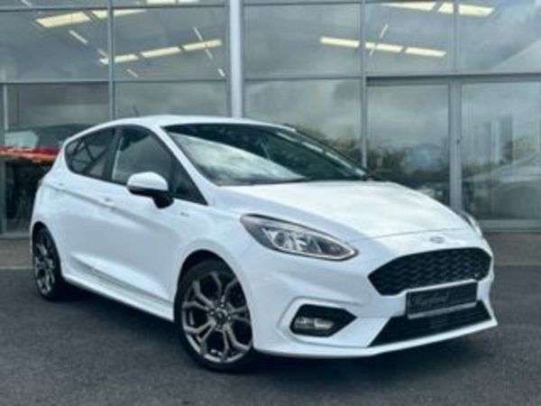 Ford Fiesta Hatchback, Petrol, 2021, White