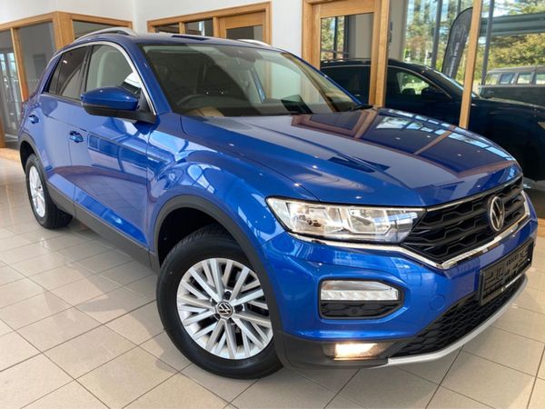 Volkswagen T-Roc Estate, Petrol, 2021, Blue