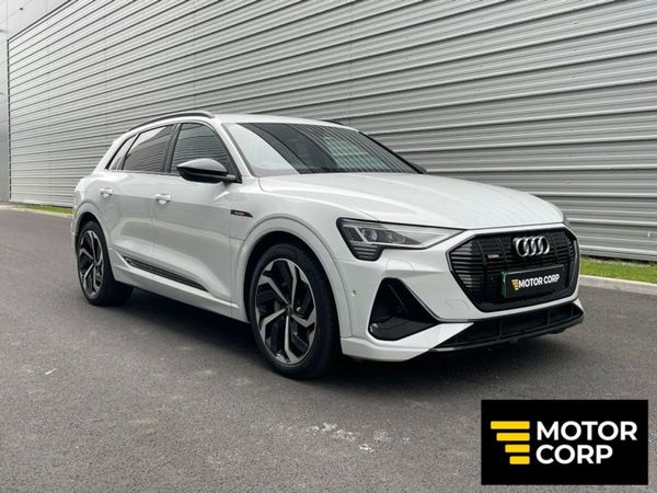 Audi e-tron SUV, Electric, 2022, White