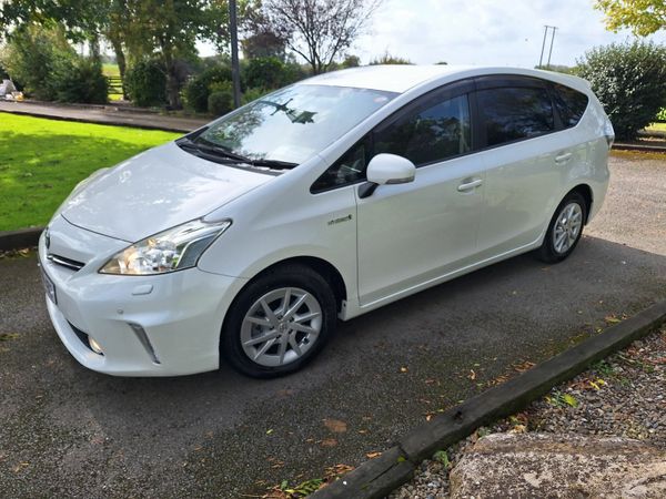 Toyota Prius MPV, Petrol Hybrid, 2014, White