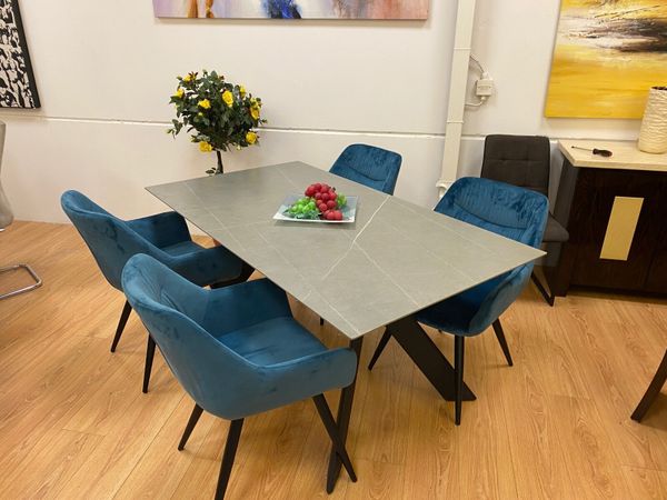 Ex display dining discount table and chairs