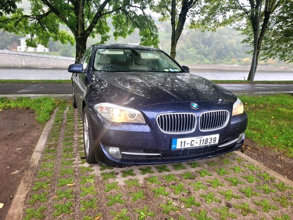 BMW 5-Series Saloon, Diesel, 2011, Blue