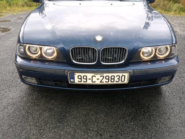 BMW 5-Series Saloon, Petrol, 1999, Blue