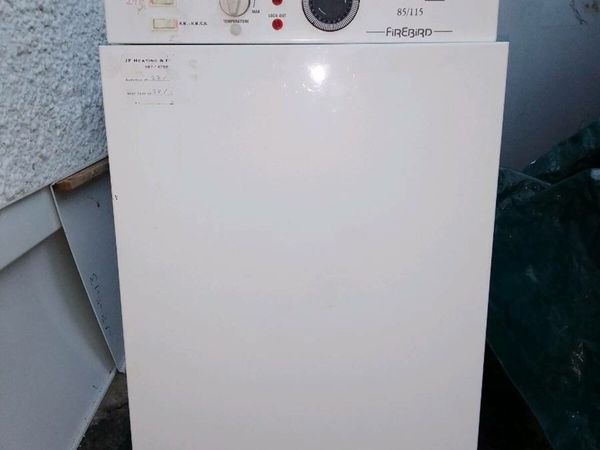 Firebird indoor oil boiler for sale in Co. Galway for €400 on DoneDeal