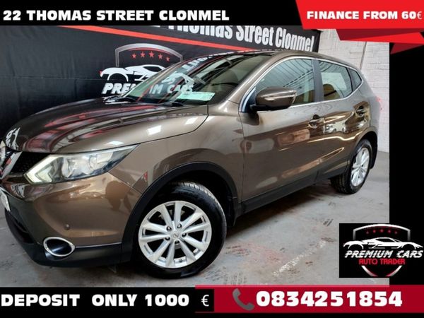 Nissan Qashqai SUV, Petrol, 2017, Brown