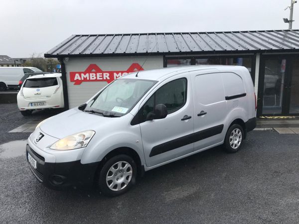 Peugeot Partner MPV, Diesel, 2011, Silver