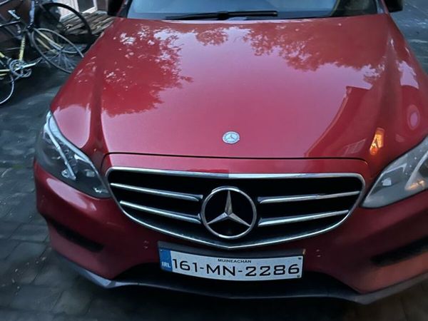 Mercedes-Benz E-Class Saloon, Diesel, 2016, Red