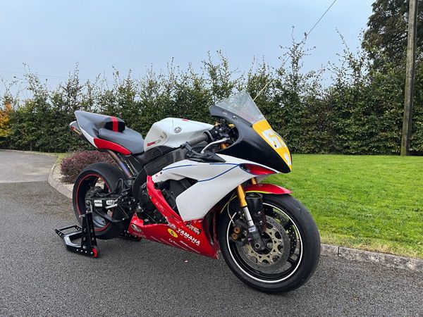 R1 track bike online for sale