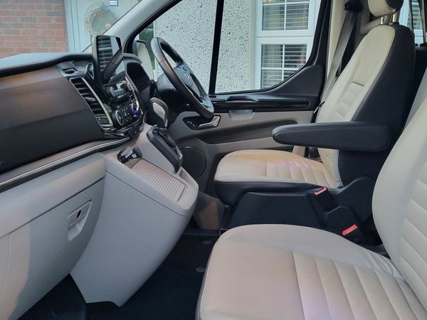 Ford Tourneo MPV, Diesel, 2019, Grey