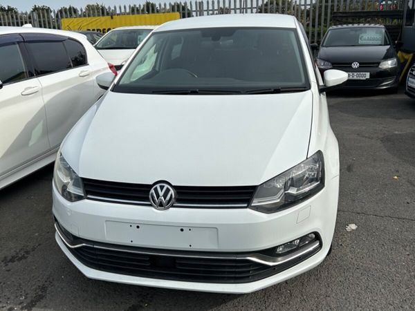 Volkswagen Polo Hatchback, Petrol, 2017, White