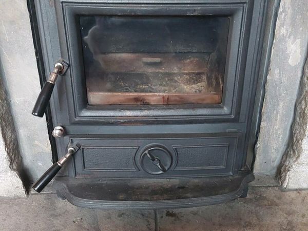 https://www.donedeal.ie/heating?wordsu003dstove%20boiler