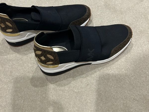 Michael kors outlet footwear