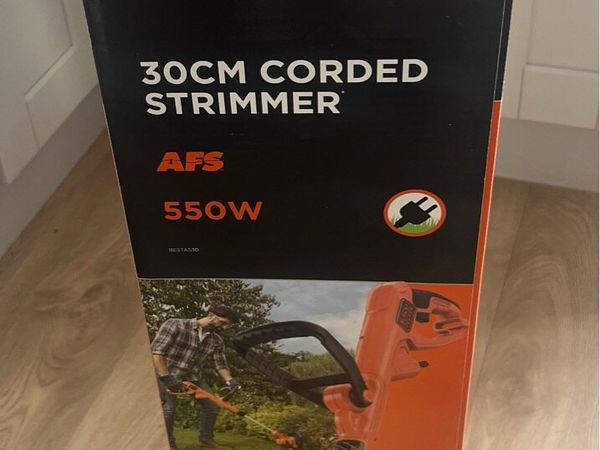 Black and decker online 30cm strimmer