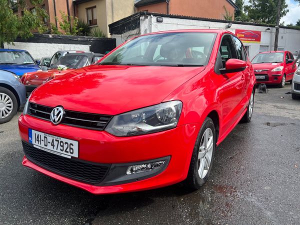 Volkswagen Polo Hatchback, Petrol, 2014, Red