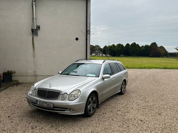 Mercedes-Benz E-Class Estate, Diesel, 2003, Silver