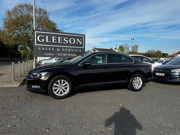 Volkswagen Passat Saloon, Petrol, 2017, Black