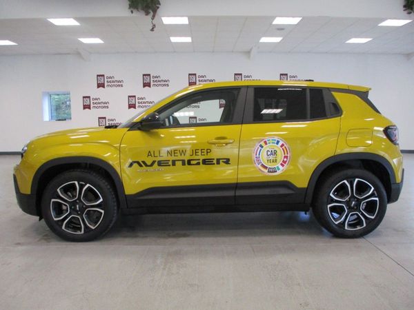 Jeep Avenger SUV, Electric, 2023, Yellow